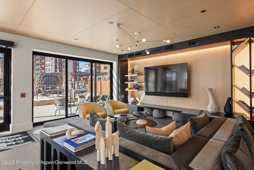 23 of 41 - 119 Wood Road Unit 206, Snowmass Village, CO