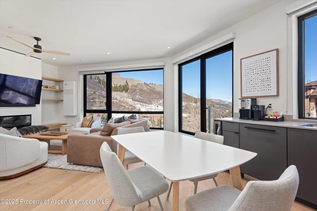 3 of 41 - 119 Wood Road Unit 206, Snowmass Village, CO