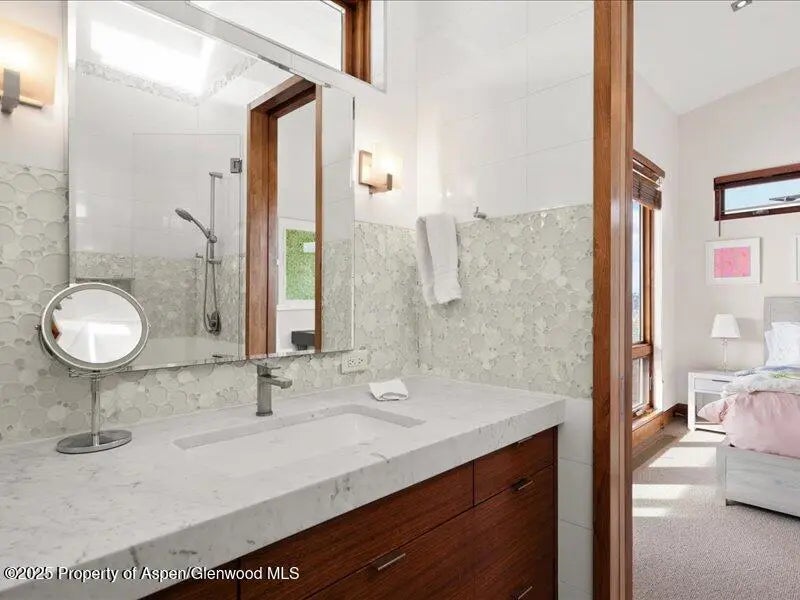 33 of 47 - 975 S Starwood, Aspen, CO