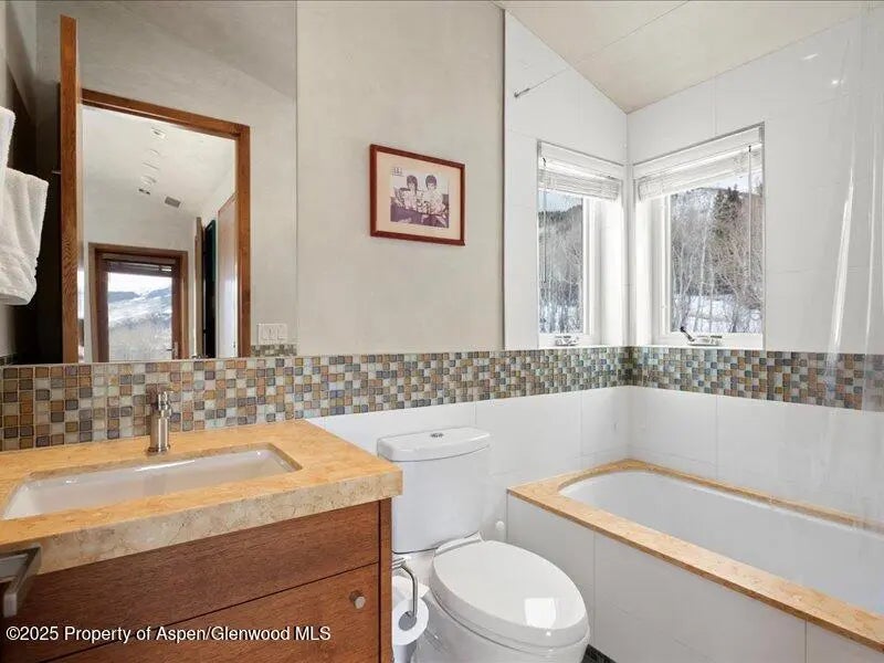 39 of 47 - 975 S Starwood, Aspen, CO