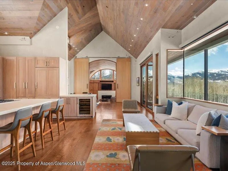 9 of 47 - 975 S Starwood, Aspen, CO