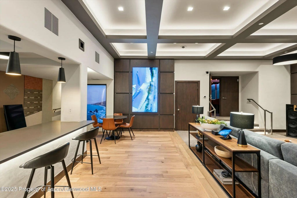 15 of 37 - 601 Rio Grande Place, Aspen, CO