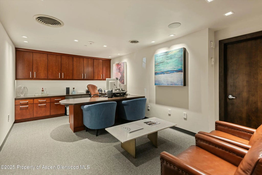 27 of 37 - 601 Rio Grande Place, Aspen, CO