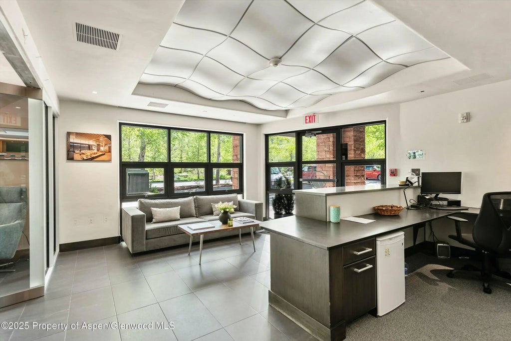 8 of 37 - 601 Rio Grande Place, Aspen, CO