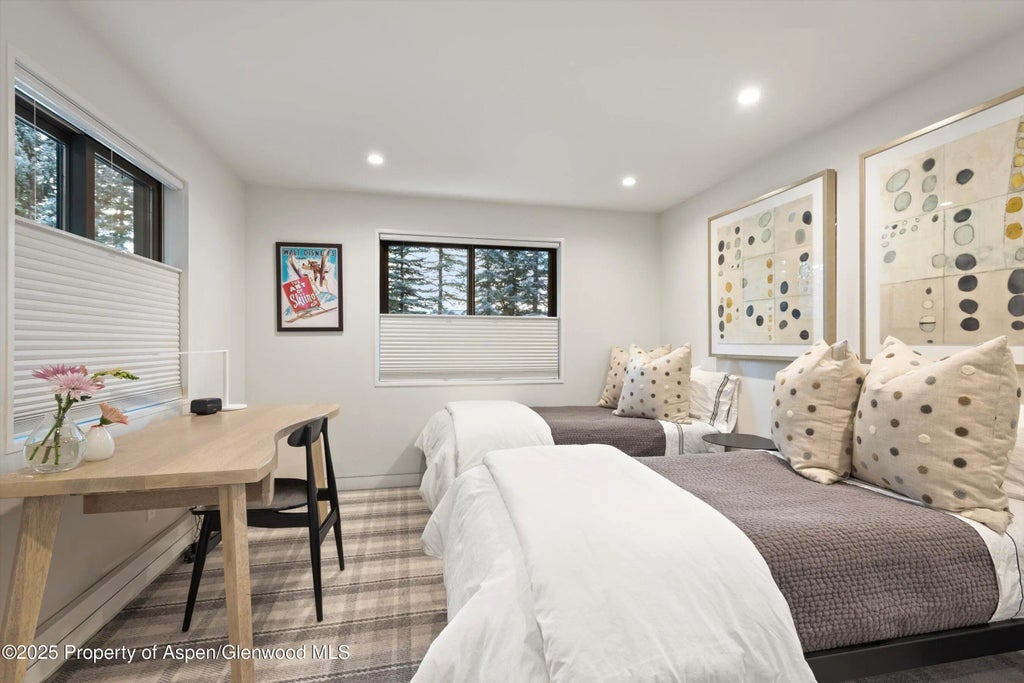 23 of 29 - 650 S Monarch Street Unit 7, Aspen, CO