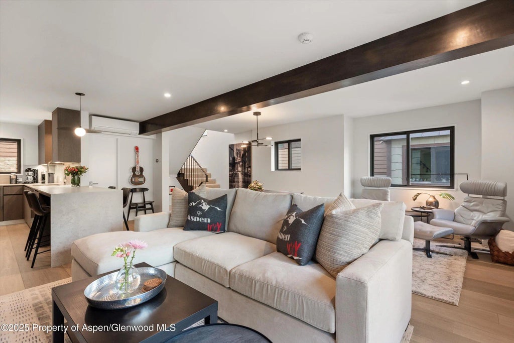 7 of 29 - 650 S Monarch Street Unit 7, Aspen, CO