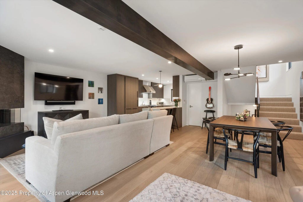 9 of 29 - 650 S Monarch Street Unit 7, Aspen, CO