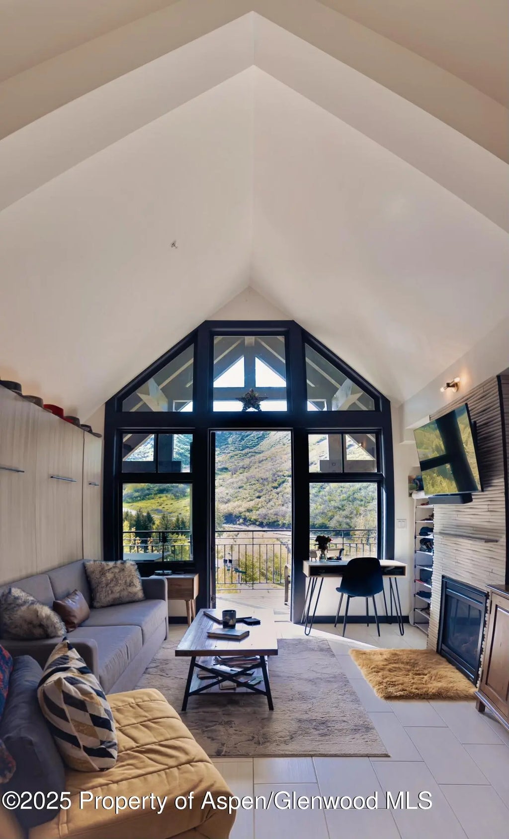 8 of 21 - 90 Carriage Way 3515, Snowmass Village, CO