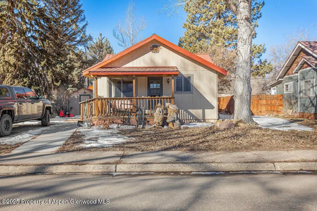 1 of 36 - 640 School Street, Craig, CO