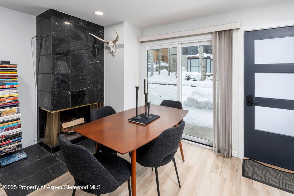 3 of 25 - 100 E Dean Street 1d, Aspen, CO