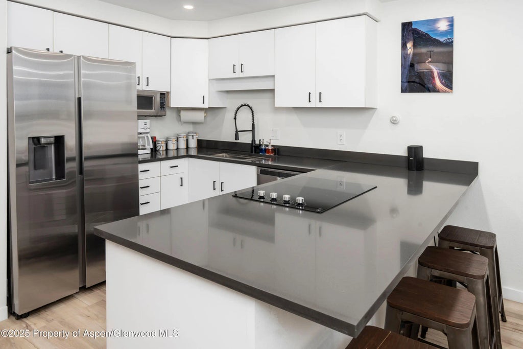 8 of 25 - 100 E Dean Street 1d, Aspen, CO