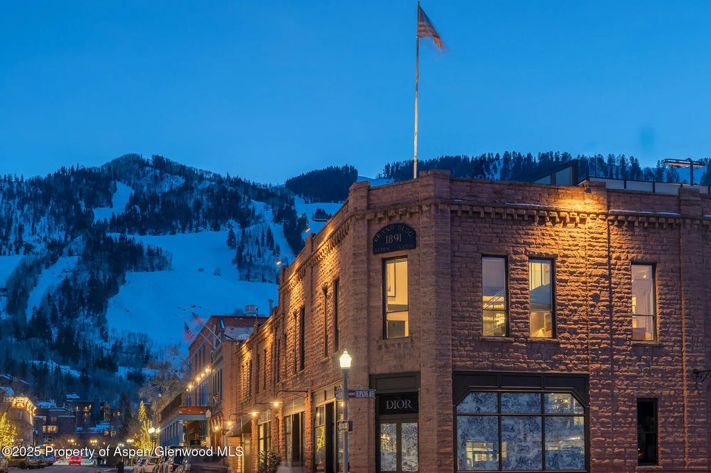 3 of 27 - 205 S Galena Street 13, Aspen, CO