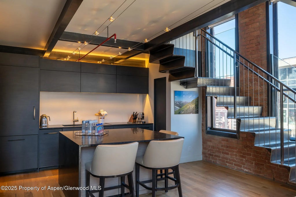 8 of 27 - 205 S Galena Street 13, Aspen, CO