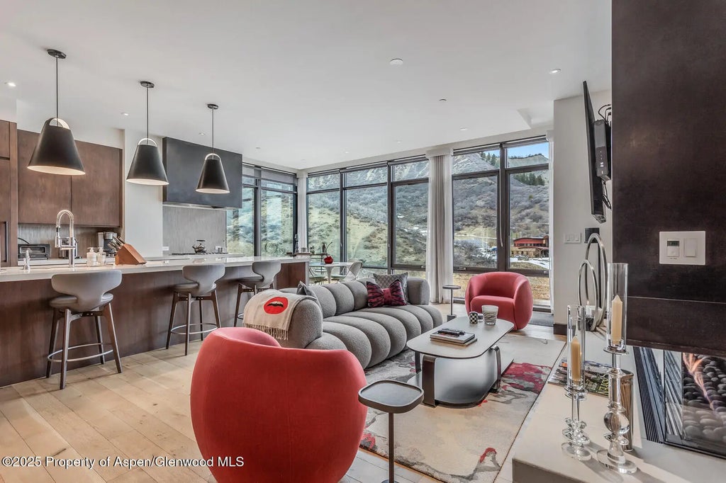11 of 68 - 45 Wood Road 401, Snowmass Village, CO