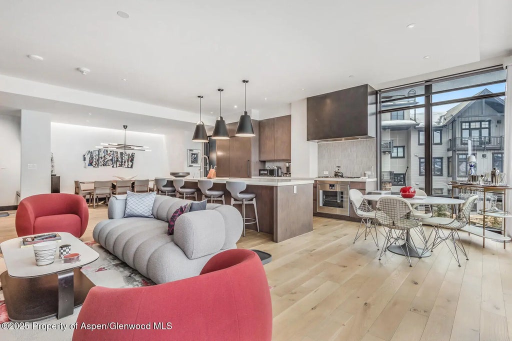 26 of 68 - 45 Wood Road 401, Snowmass Village, CO
