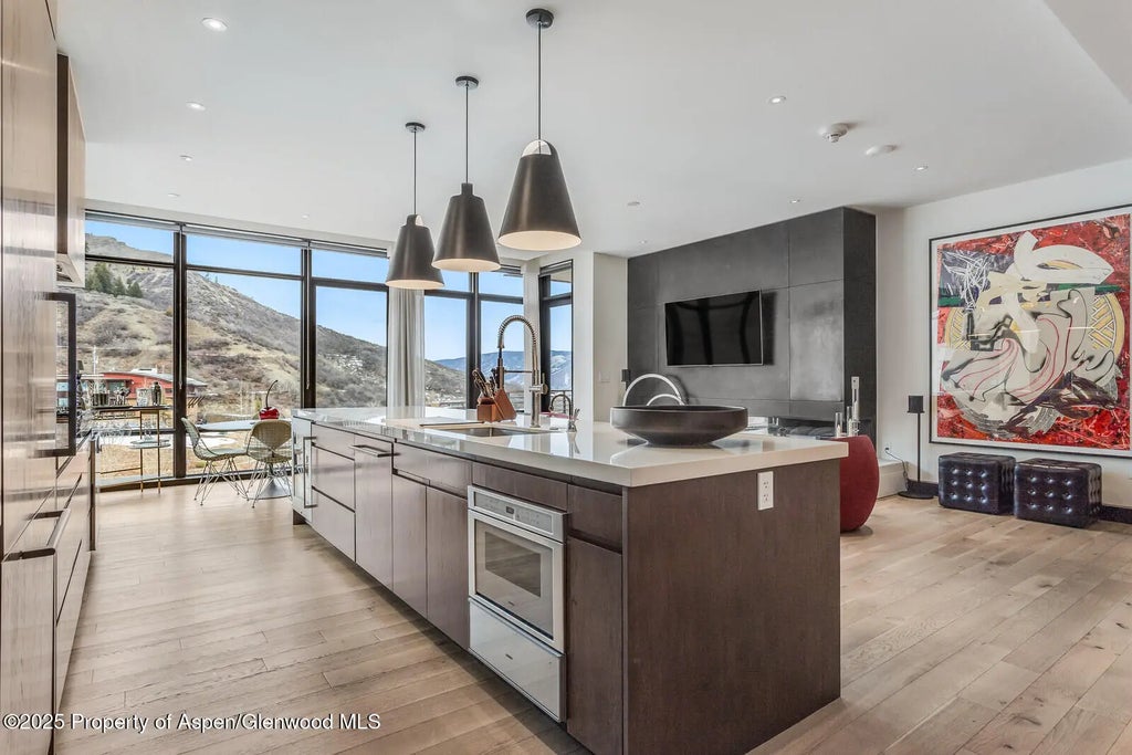 32 of 68 - 45 Wood Road 401, Snowmass Village, CO