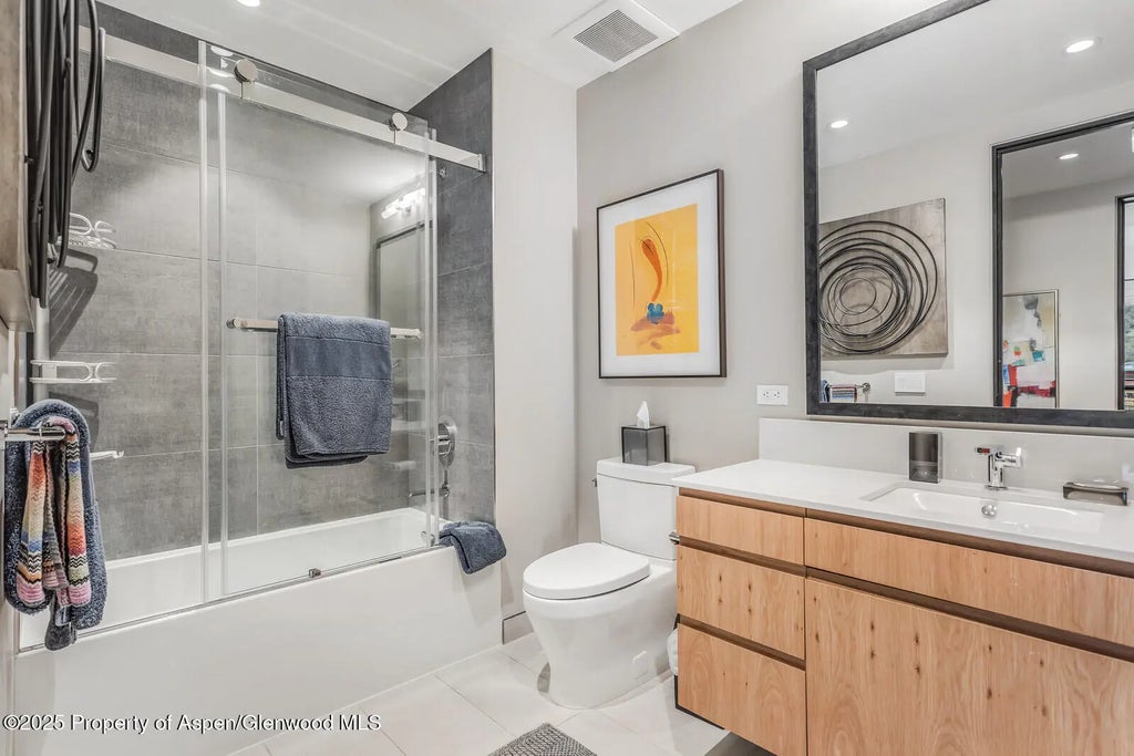 56 of 68 - 45 Wood Road 401, Snowmass Village, CO