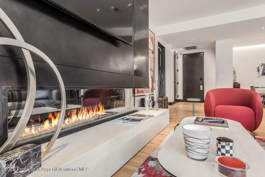 8 of 68 - 45 Wood Road 401, Snowmass Village, CO