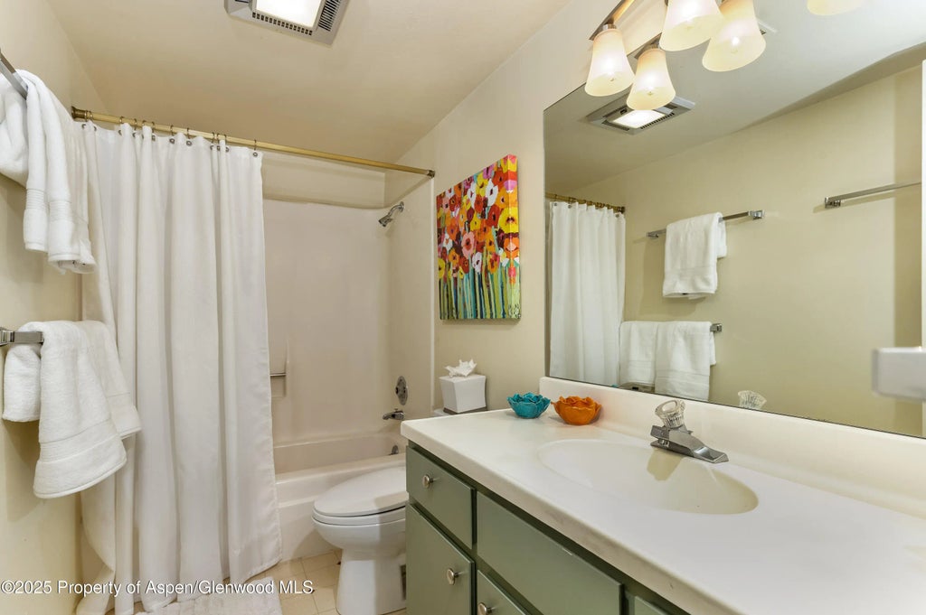 7 of 17 - 600 Carriage Way J14, Snowmass Village, CO