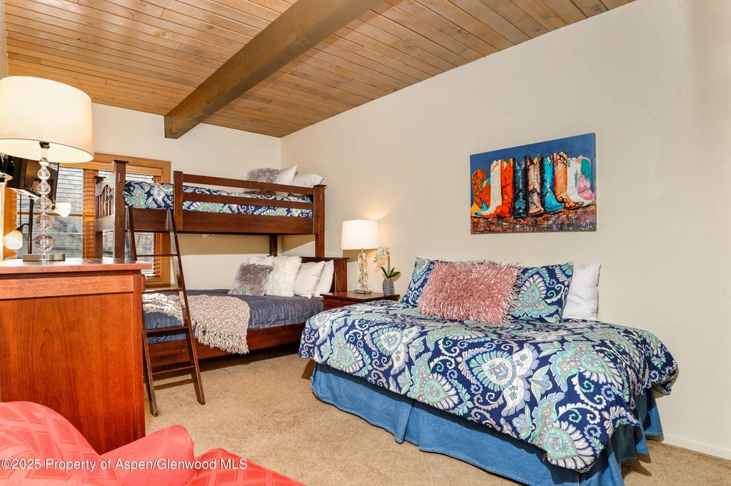9 of 17 - 600 Carriage Way J14, Snowmass Village, CO