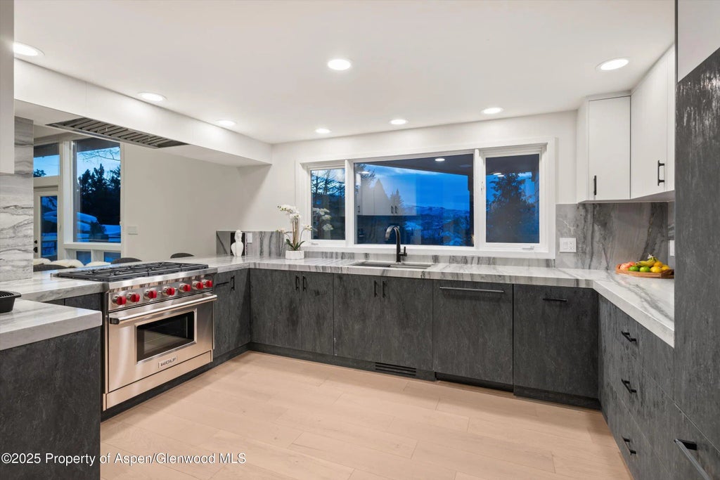 14 of 40 - 75 Bennett Court, Aspen, CO