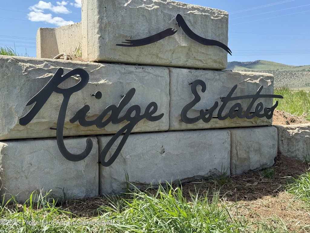 2 of 8 - 1001 White River Road, Meeker, CO