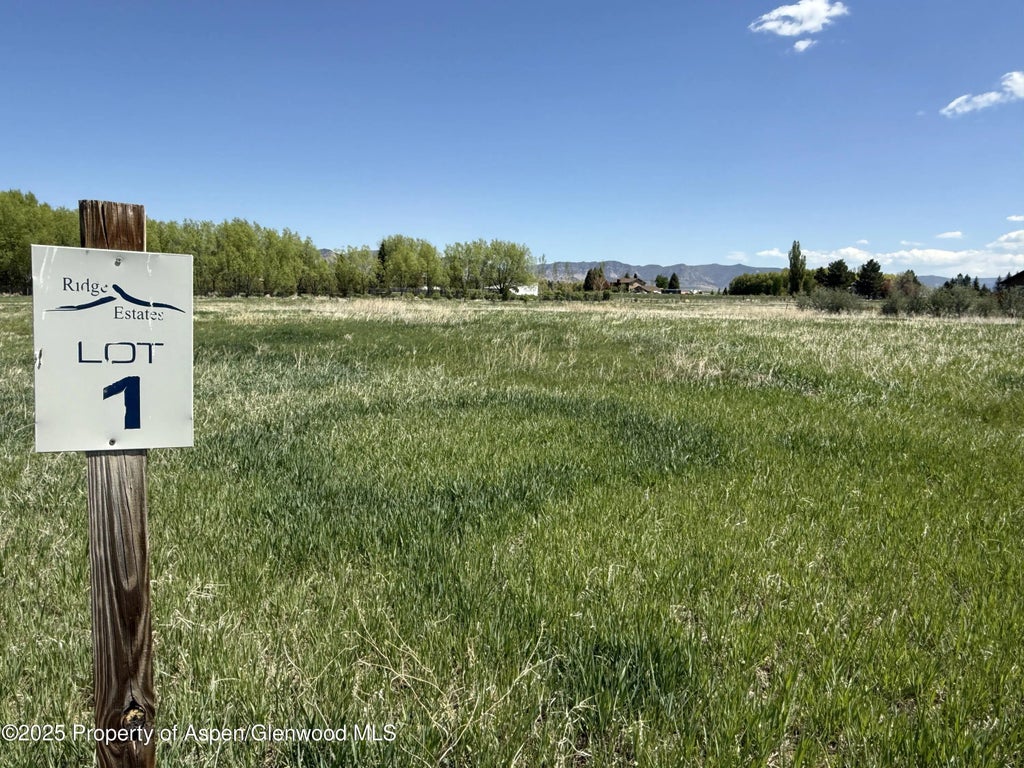 4 of 8 - 1001 White River Road, Meeker, CO
