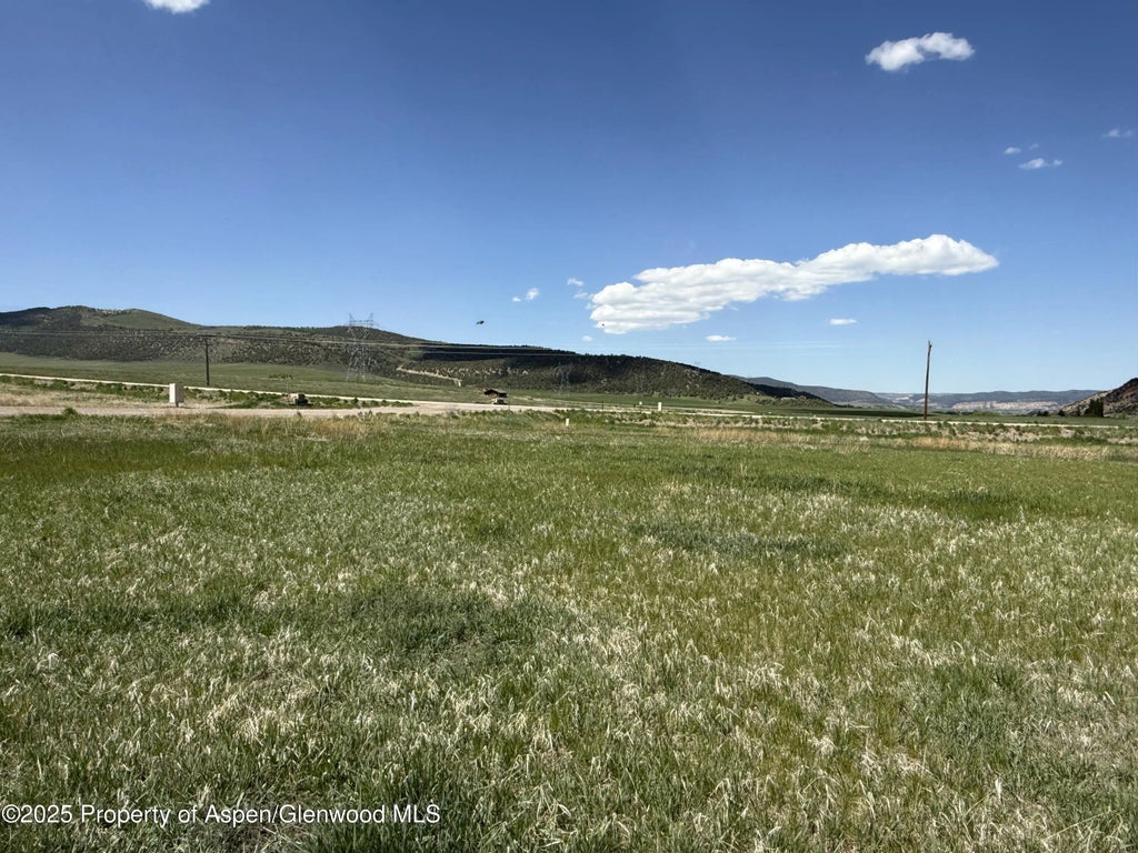 5 of 8 - 1001 White River Road, Meeker, CO