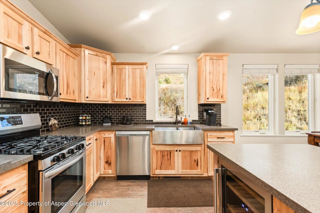 11 of 54 - 3900 County Road 3, Marble, CO