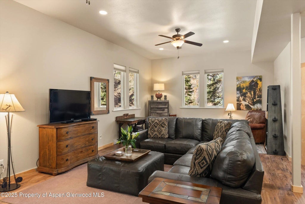 27 of 54 - 3900 County Road 3, Marble, CO