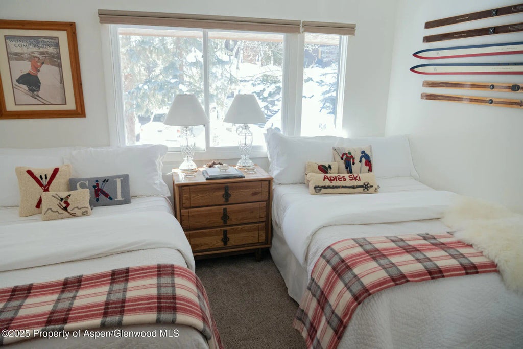 21 of 30 - 700 Monarch Street Unit 306, Aspen, CO