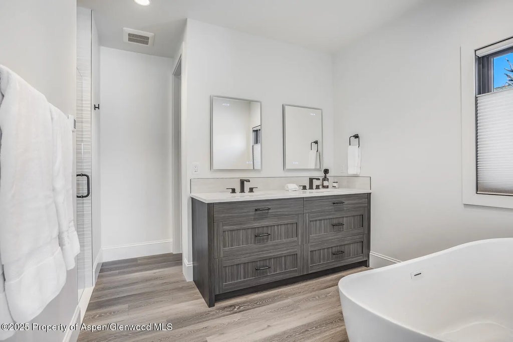 26 of 43 - 21 Tellico Court, Carbondale, CO