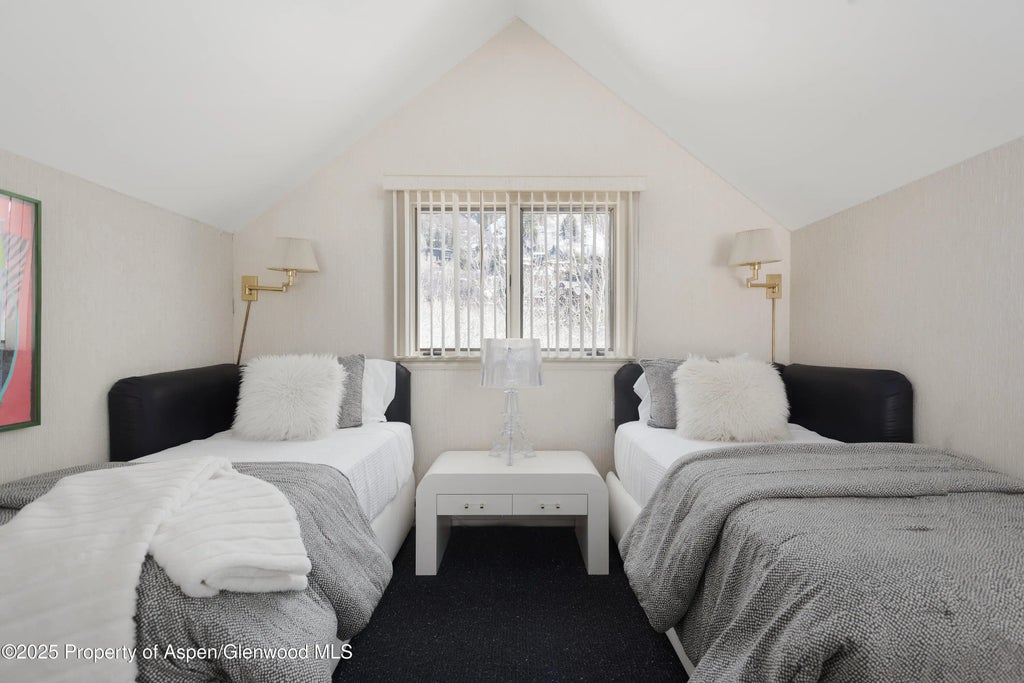 18 of 32 - 60 Northway Drive, Aspen, CO