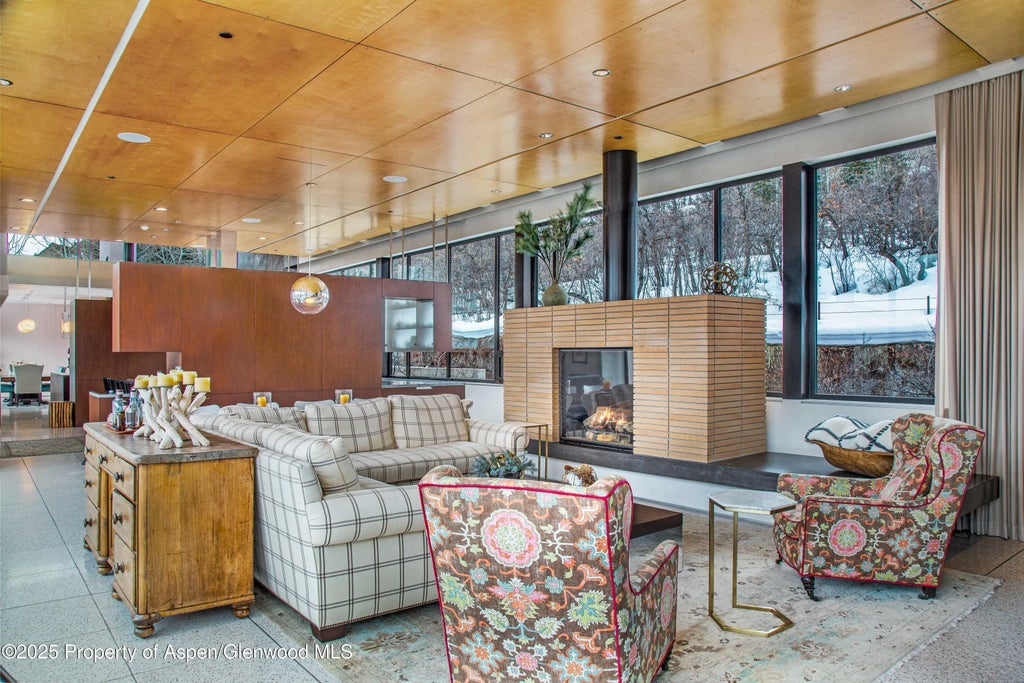 1 of 30 - 305 Larkspur Lane, Aspen, CO
