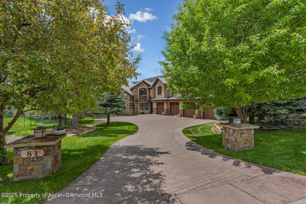 1 of 48 - 81 River Park Lane, Carbondale, CO
