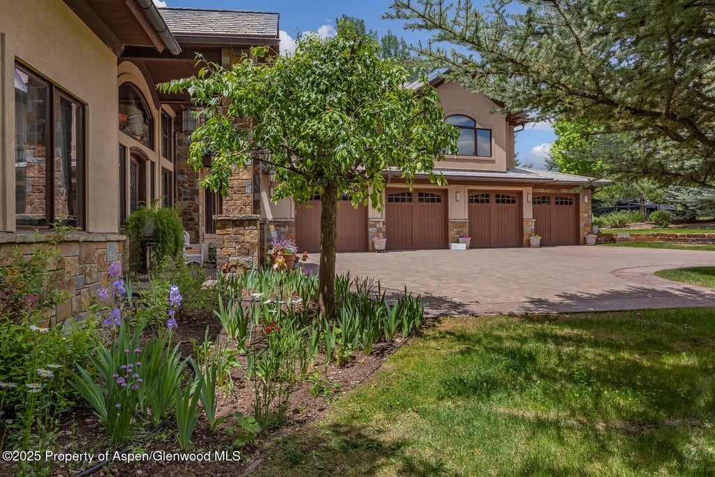 2 of 48 - 81 River Park Lane, Carbondale, CO