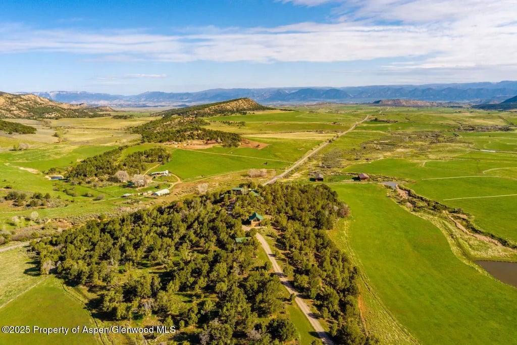 3 of 62 - 4440 County Road 342, Silt, CO