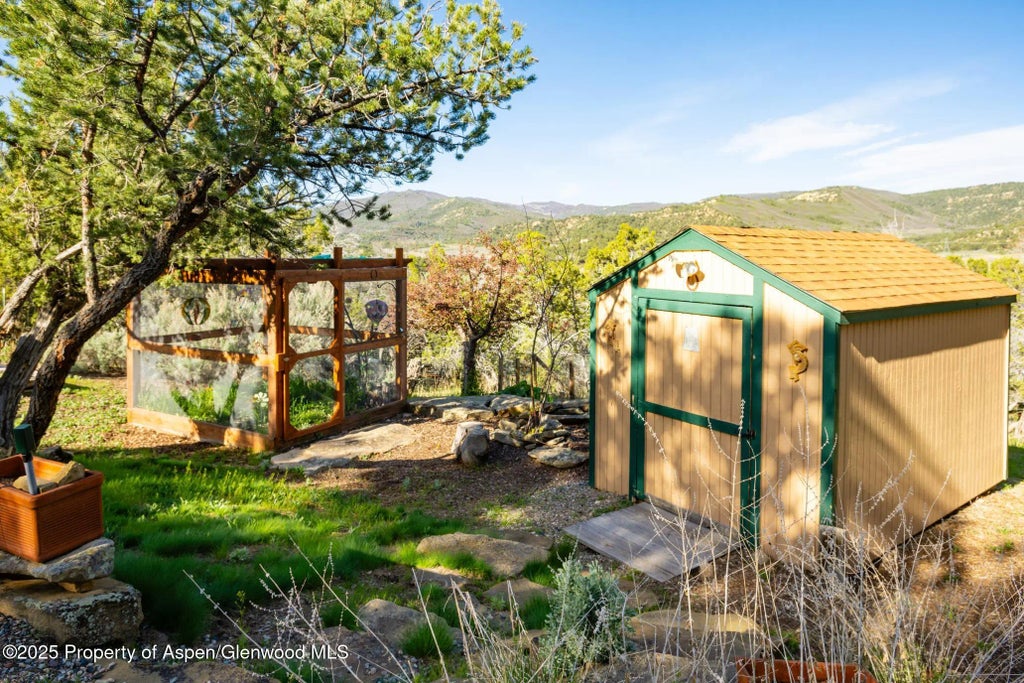 55 of 62 - 4440 County Road 342, Silt, CO