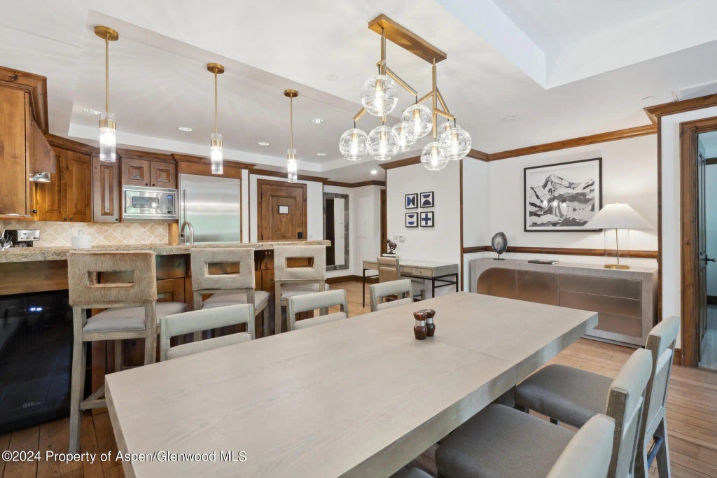 9 of 27 - 415 E Dean St, Unit 37, Week 6, Aspen, CO