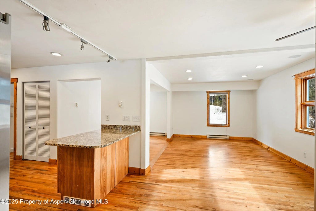 8 of 30 - 711 W Park Street, Marble, CO