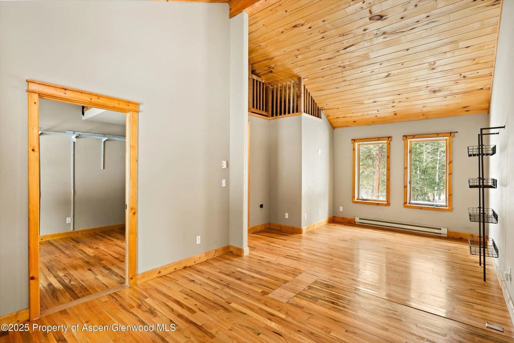 9 of 30 - 711 W Park Street, Marble, CO