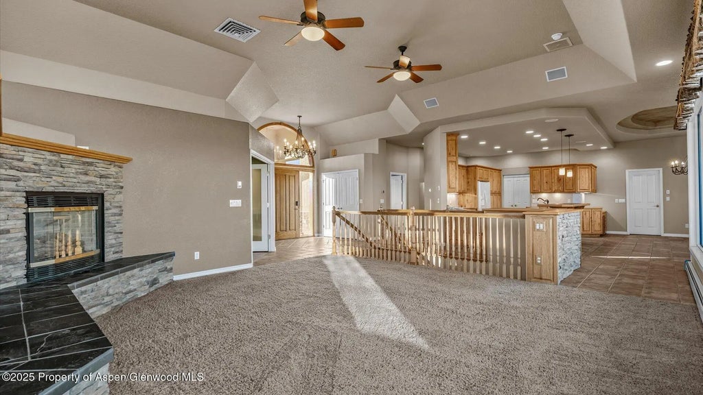 8 of 39 - 2426 H Road, Grand Junction, CO