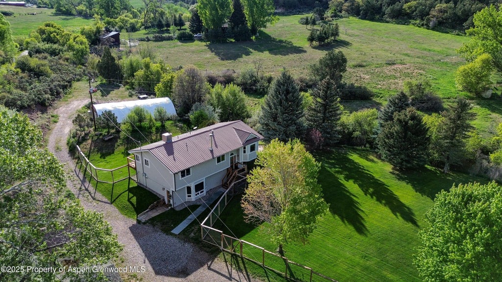 2 of 33 - 1174 County Rd 113, Carbondale, CO