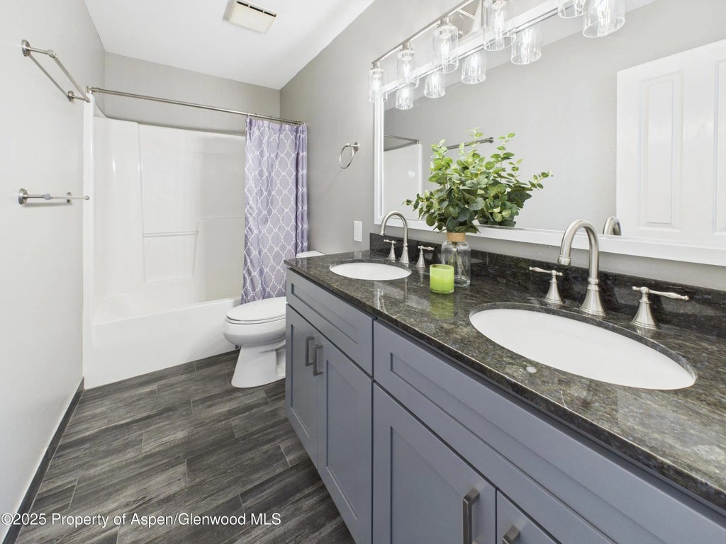 22 of 33 - 1174 County Rd 113, Carbondale, CO