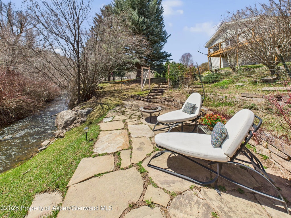 5 of 33 - 1174 County Rd 113, Carbondale, CO