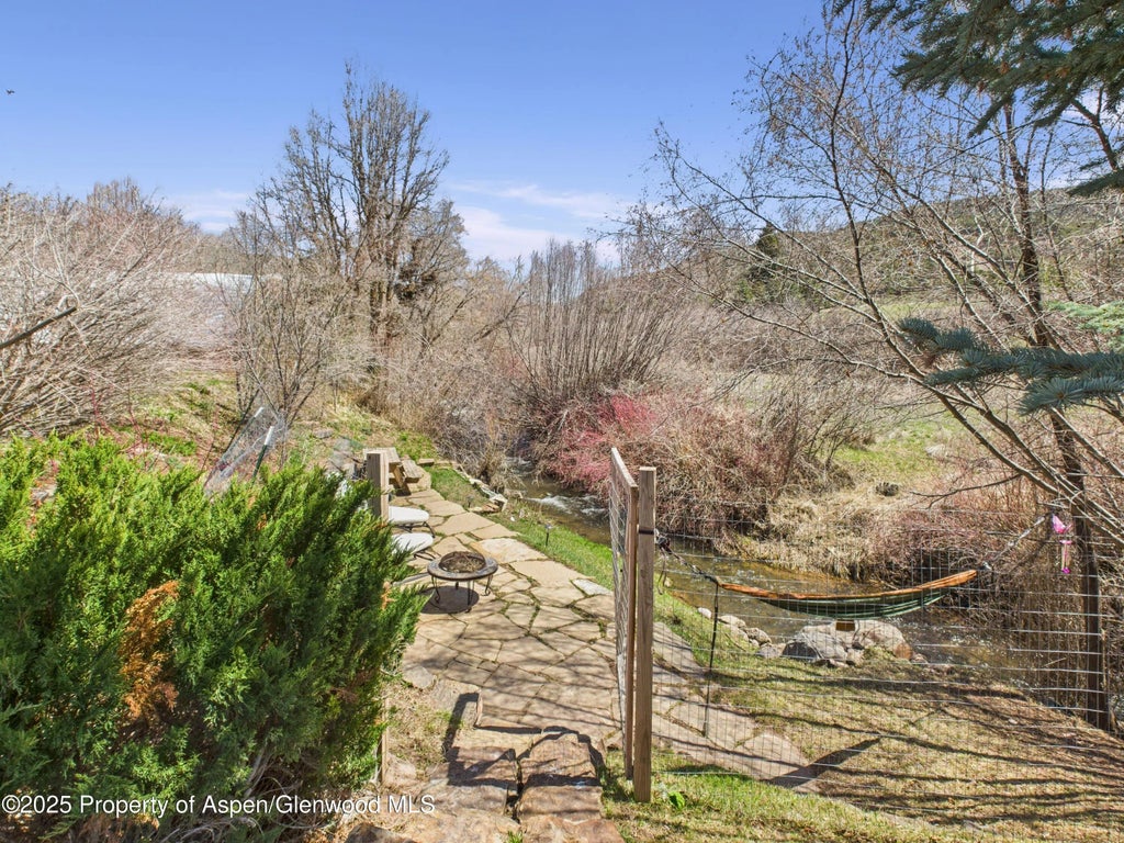 7 of 33 - 1174 County Rd 113, Carbondale, CO
