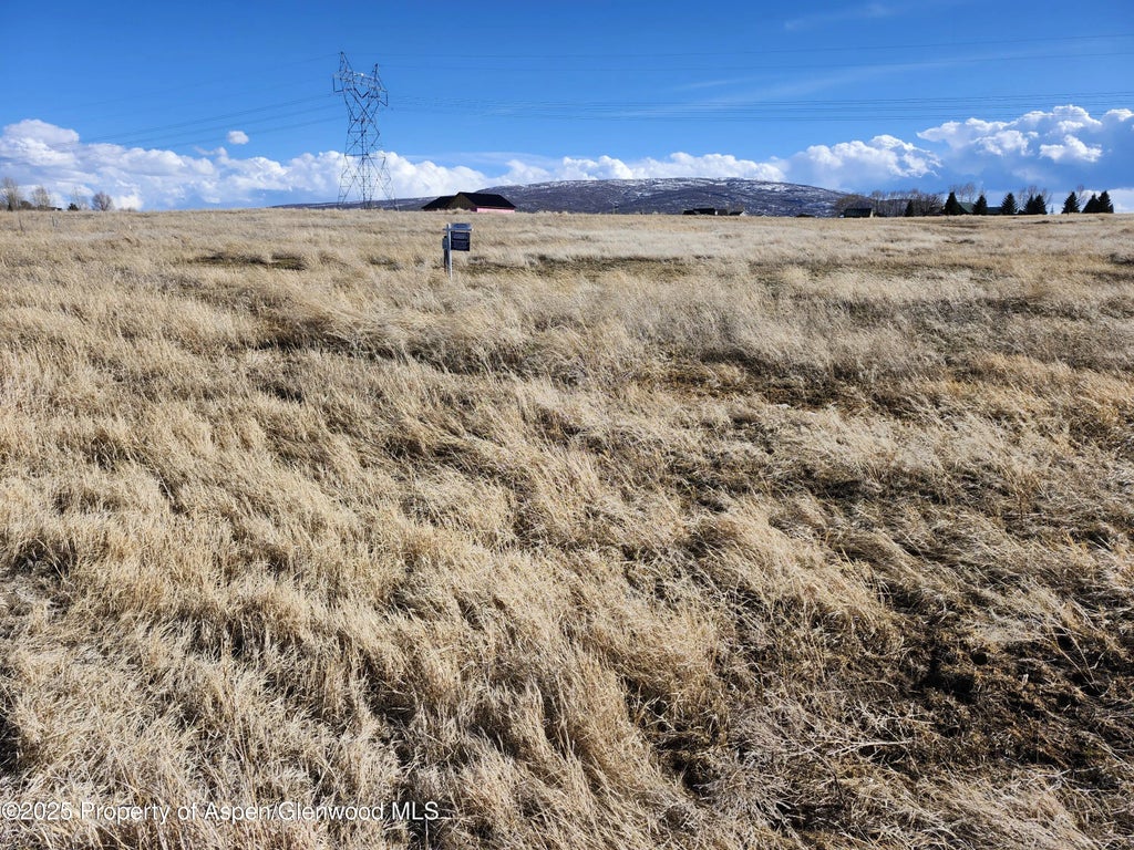 1 of 7 - 1000 White River Road, Meeker, CO