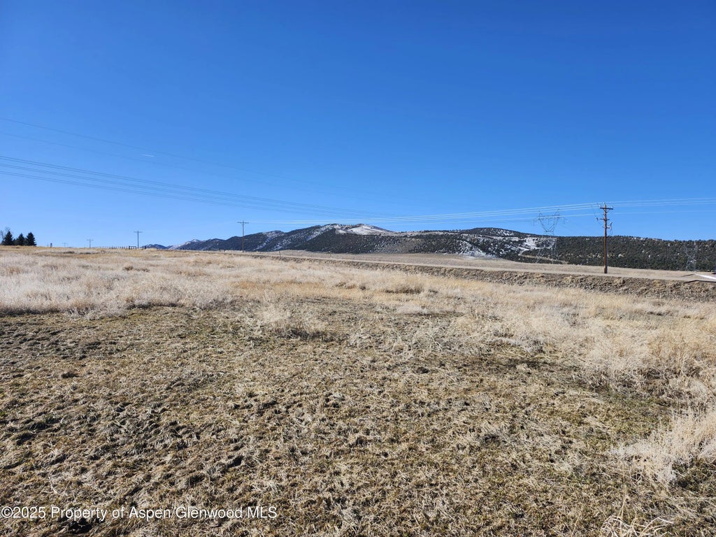 6 of 7 - 1000 White River Road, Meeker, CO
