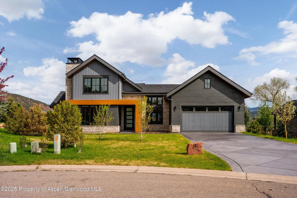 1 of 48 - 31 Royal Coachman, Carbondale, CO