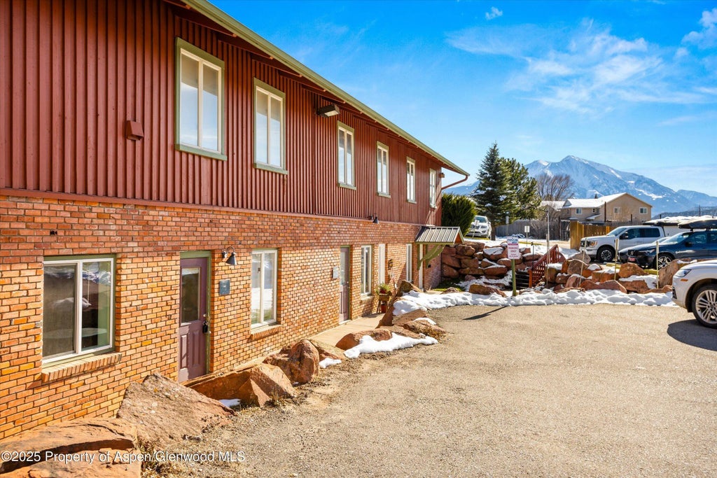 13 of 20 - 1101 Village Road Ll3b, Carbondale, CO